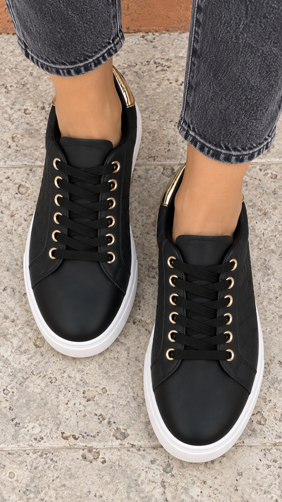 Zapatillas Elena negro · superior