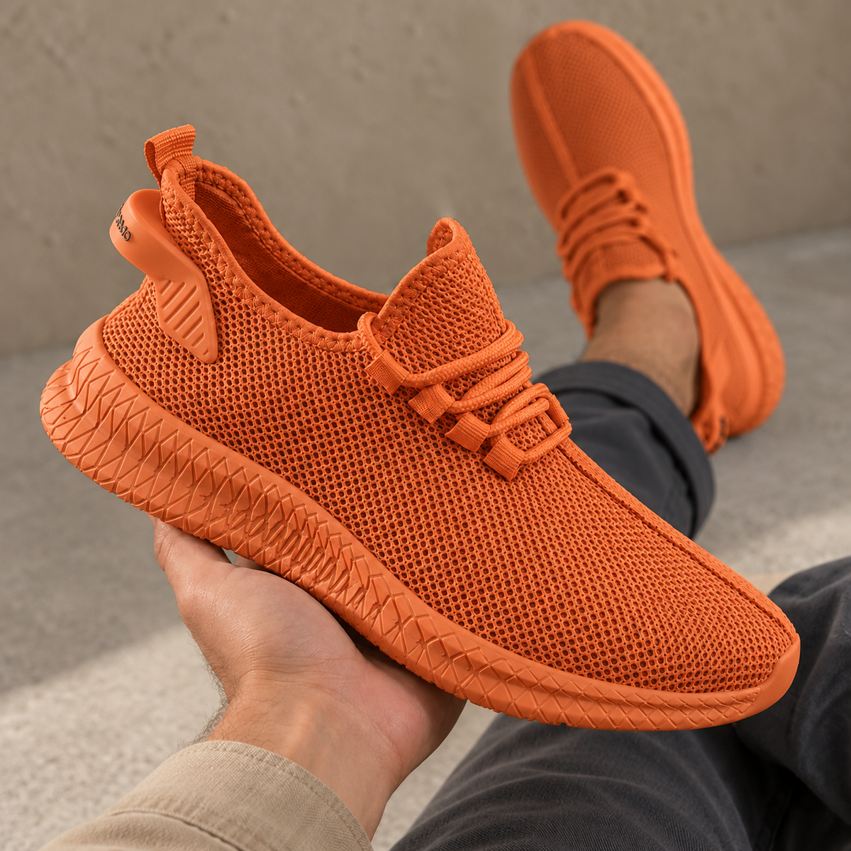 Hugo | Zapatillas de malla para hombre, naranja, detalle lateral y talón