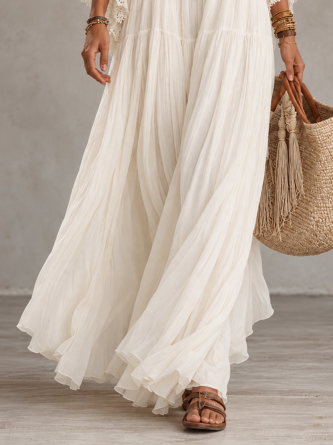 Vestido Noémie con Valeria — detalle del bajo — Almara Boutique