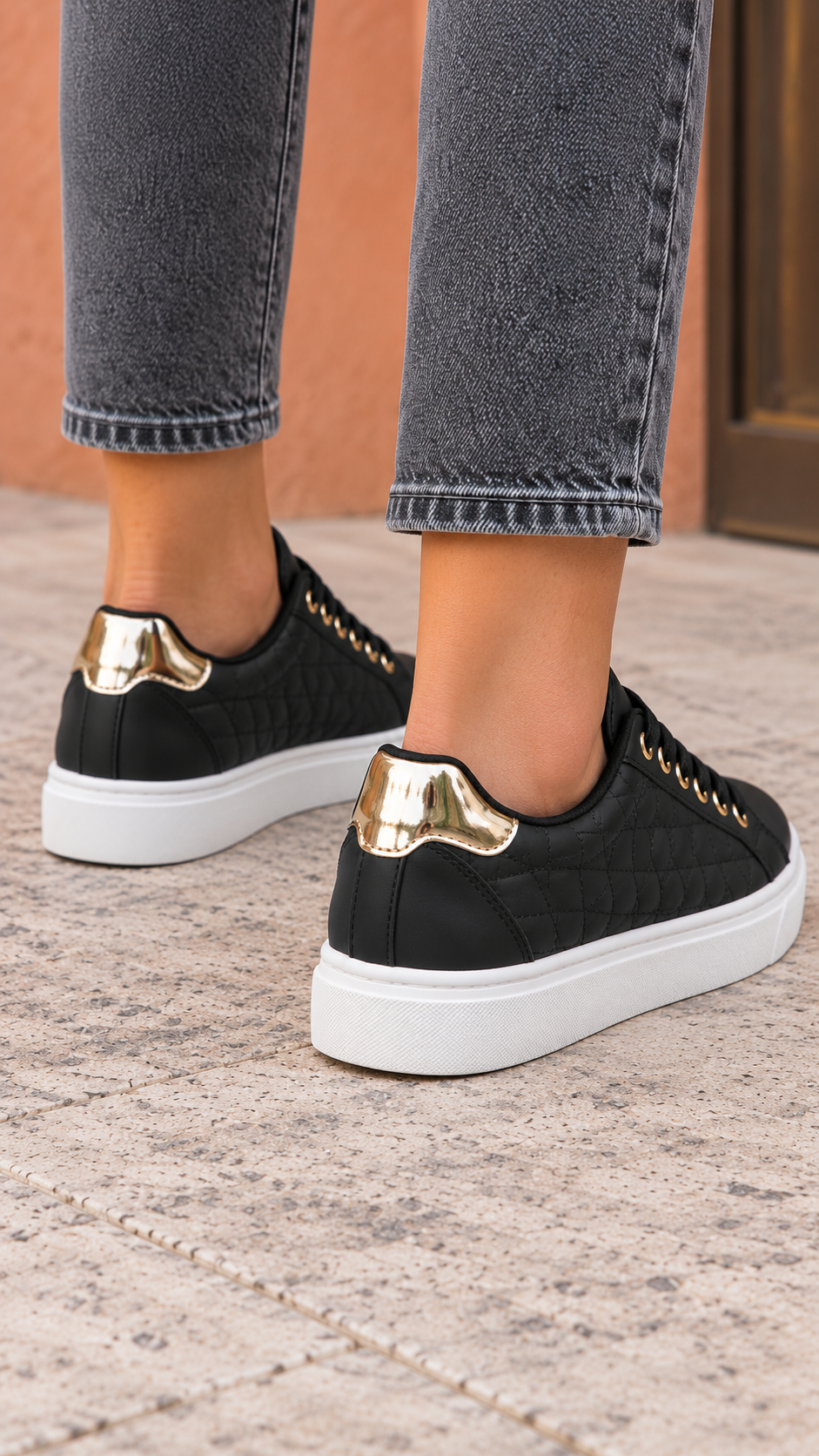 Zapatillas Elena negro · talon